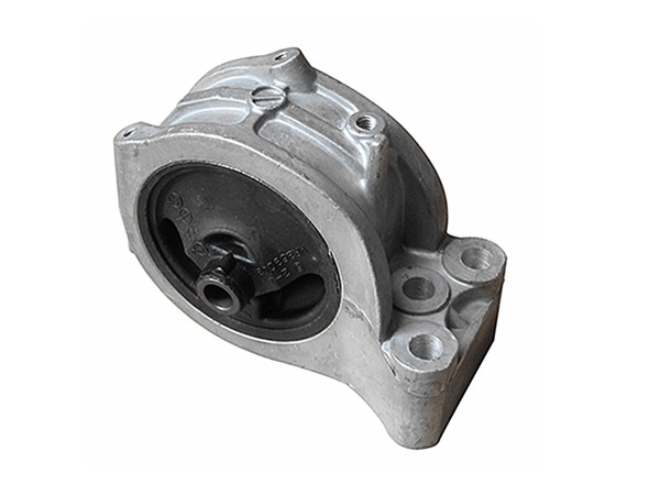 Engine Mount MR316993