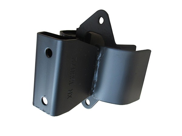 Engine Mount MR133072
