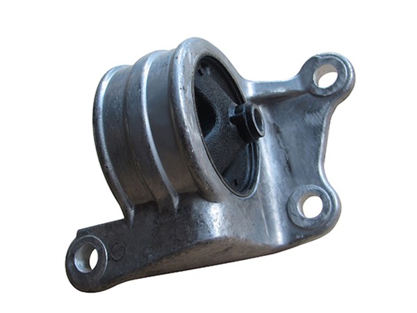 Engine Mount MR403670