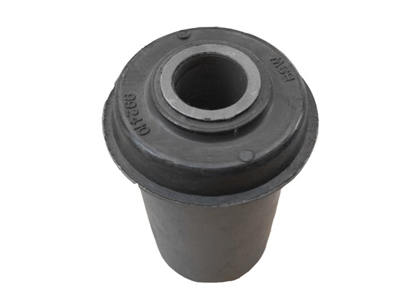 Engine Mount MR992410