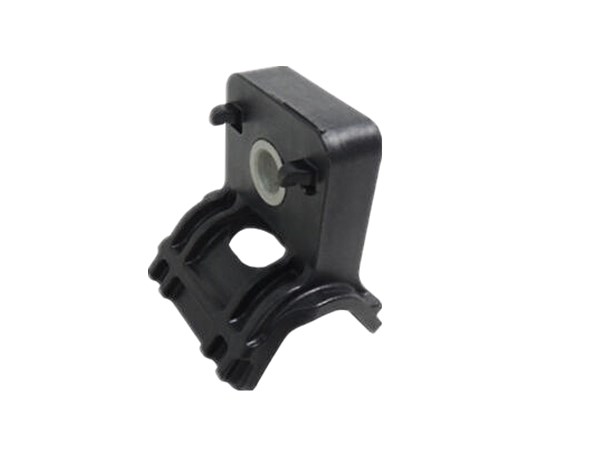 Engine Mount  13250318