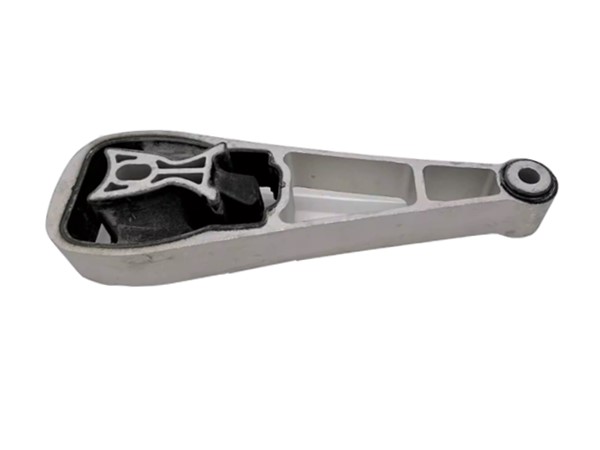 Engine Mount LR114069