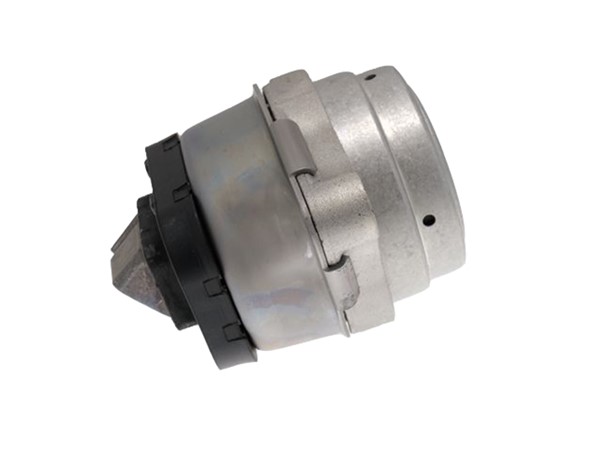 Engine Mount LR022563